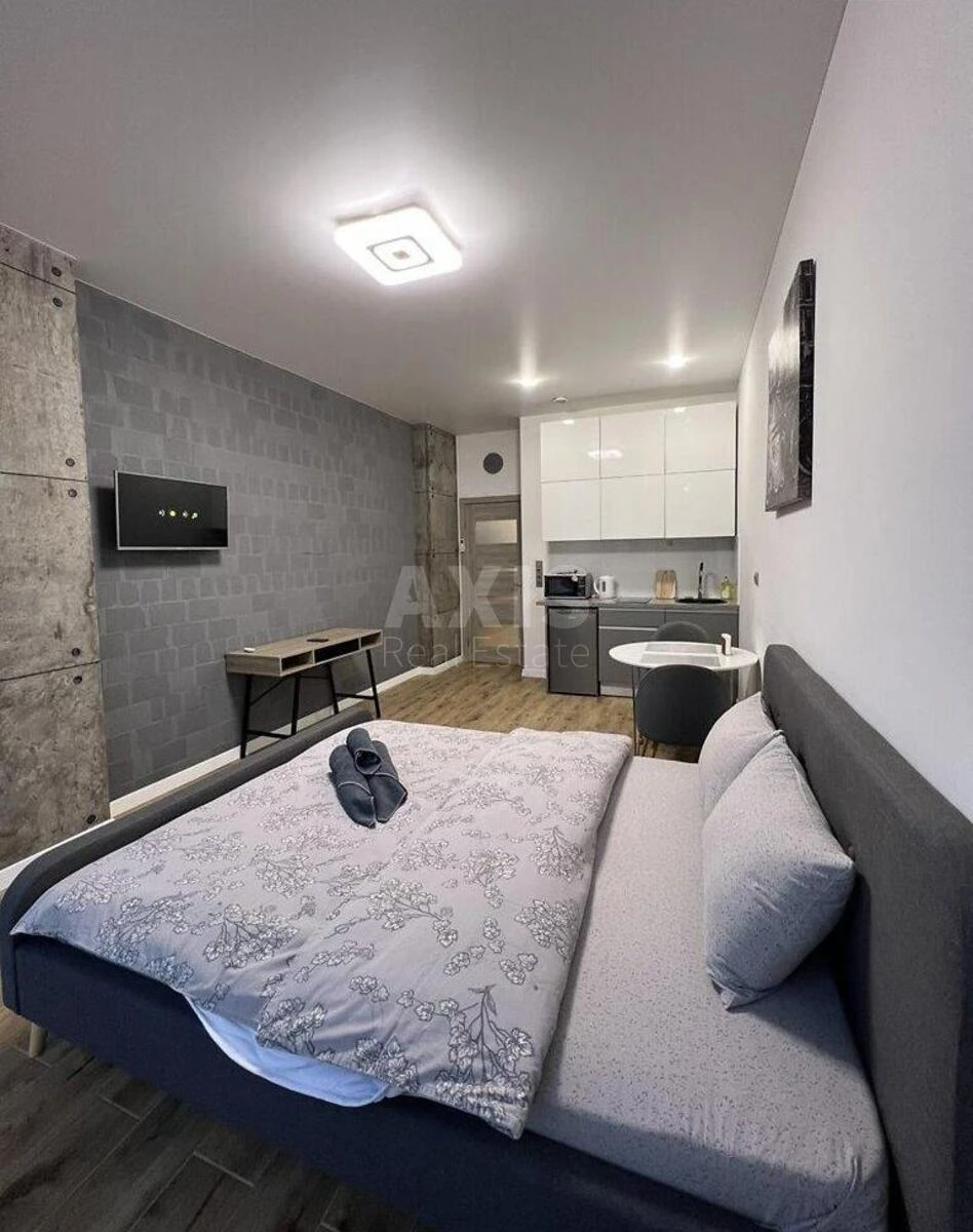 1к квартира ул. Левко Лукьяненко 21/19643253