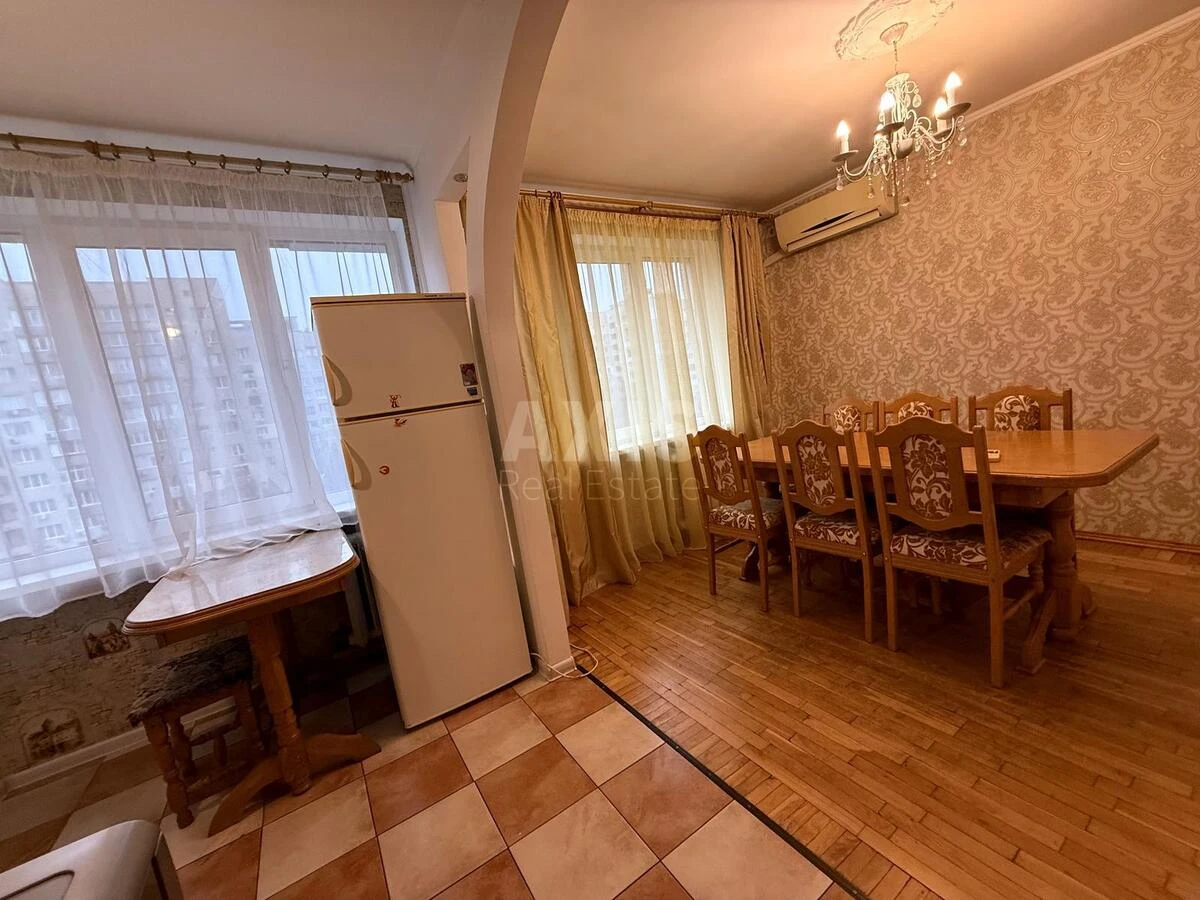2k apartment vul. Suvorova 18/20638343