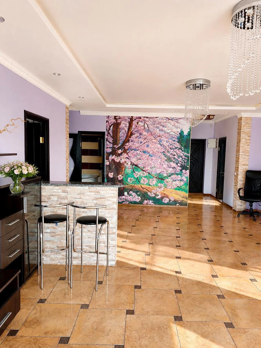 4k apartment vul. Myshugy Oleksandra 12688943