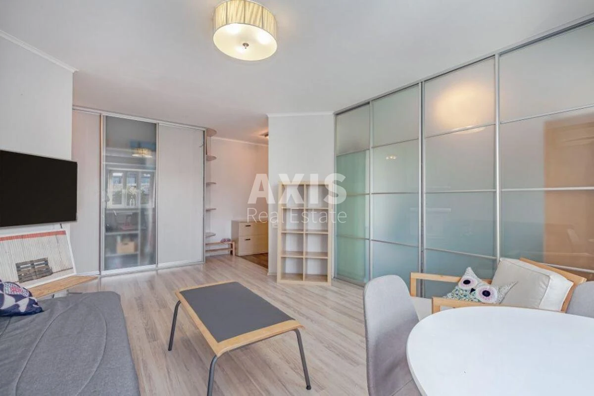 3k apartment vul. Jurkivs'ka 28619374