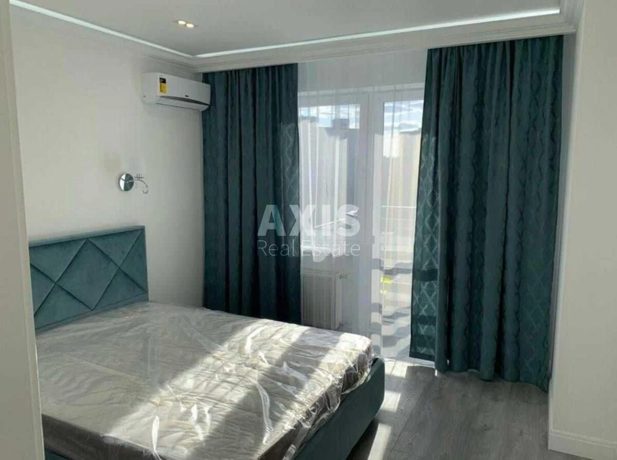 1k apartment vul. Nyzhn'okljuchova 14615744