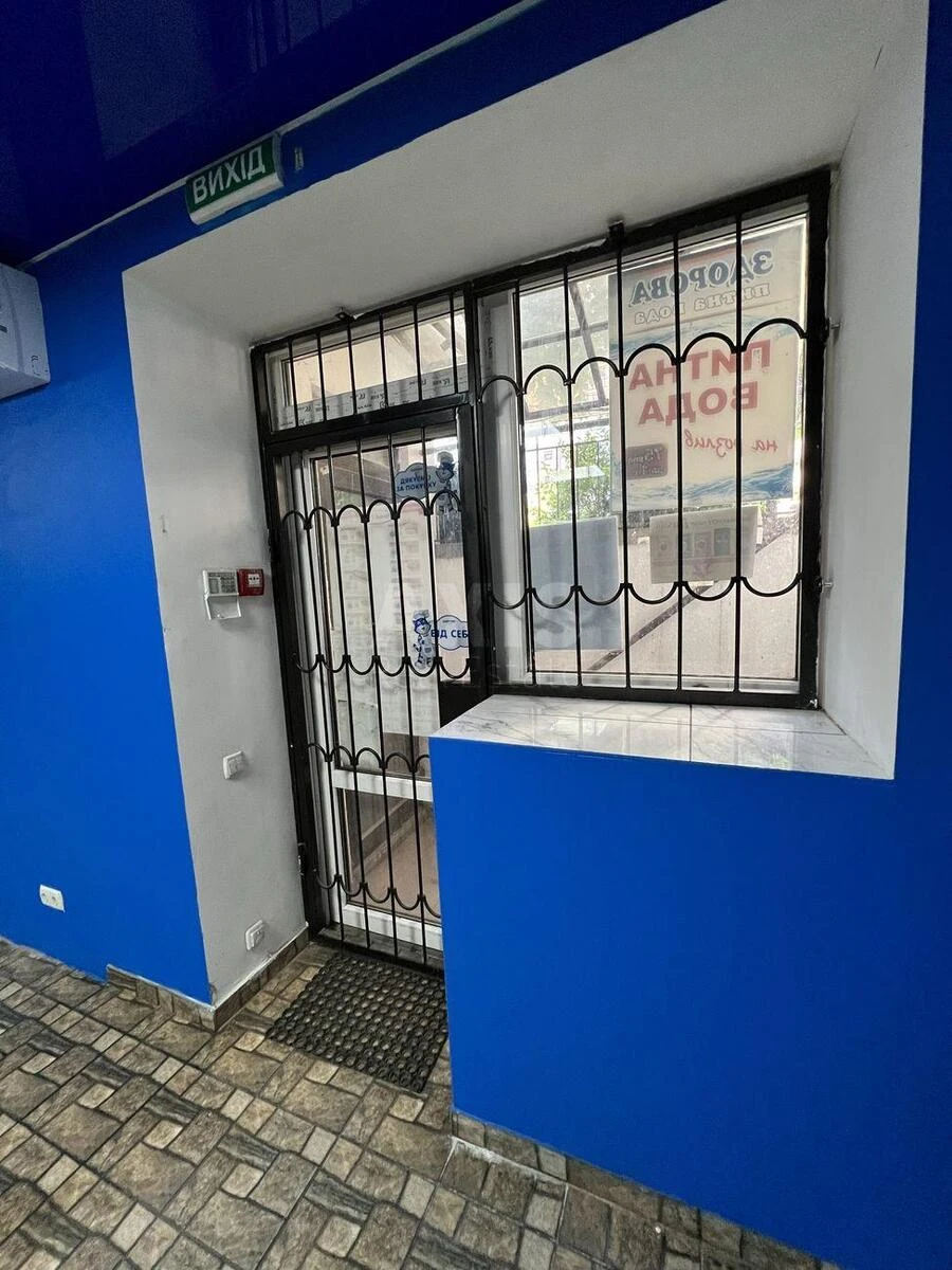 Trade object vul. Radystiv 30, 63m2646925