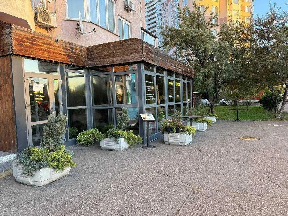 Trade object vul. Oleny Pchilky 2А, 88m2661521