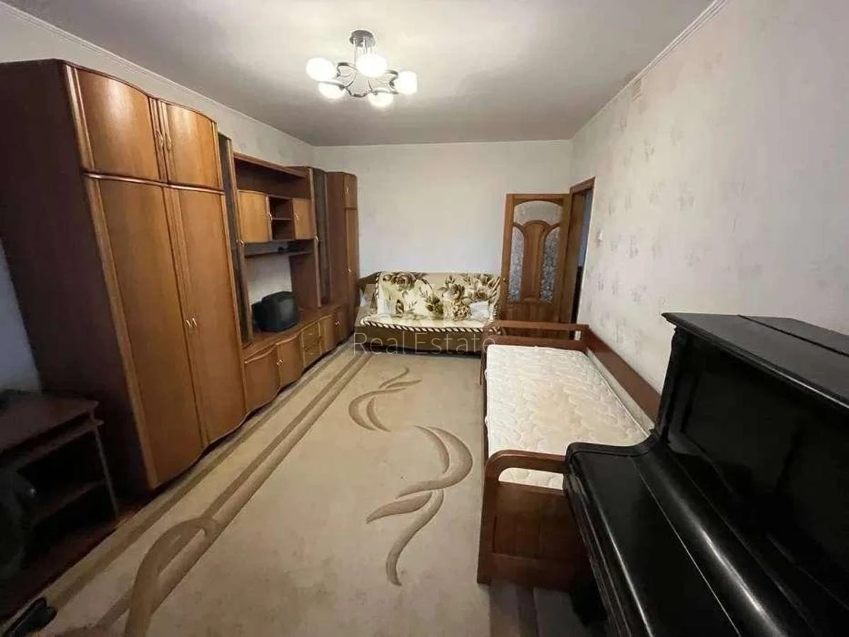 3k apartment vul. Sribnokil's'ka 14315750