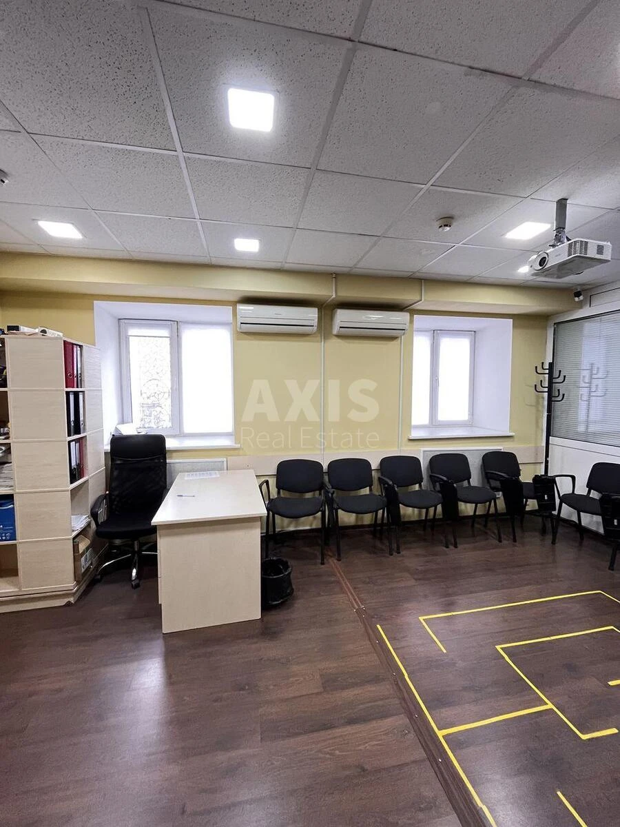 Офис бул. Шевченко Тараса 2, 105м26982410