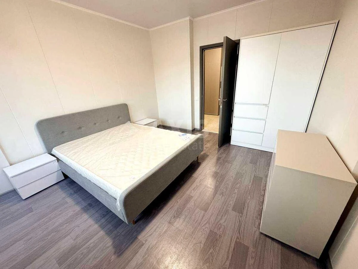 3k apartment vul. Glybochyc'ka 73712860