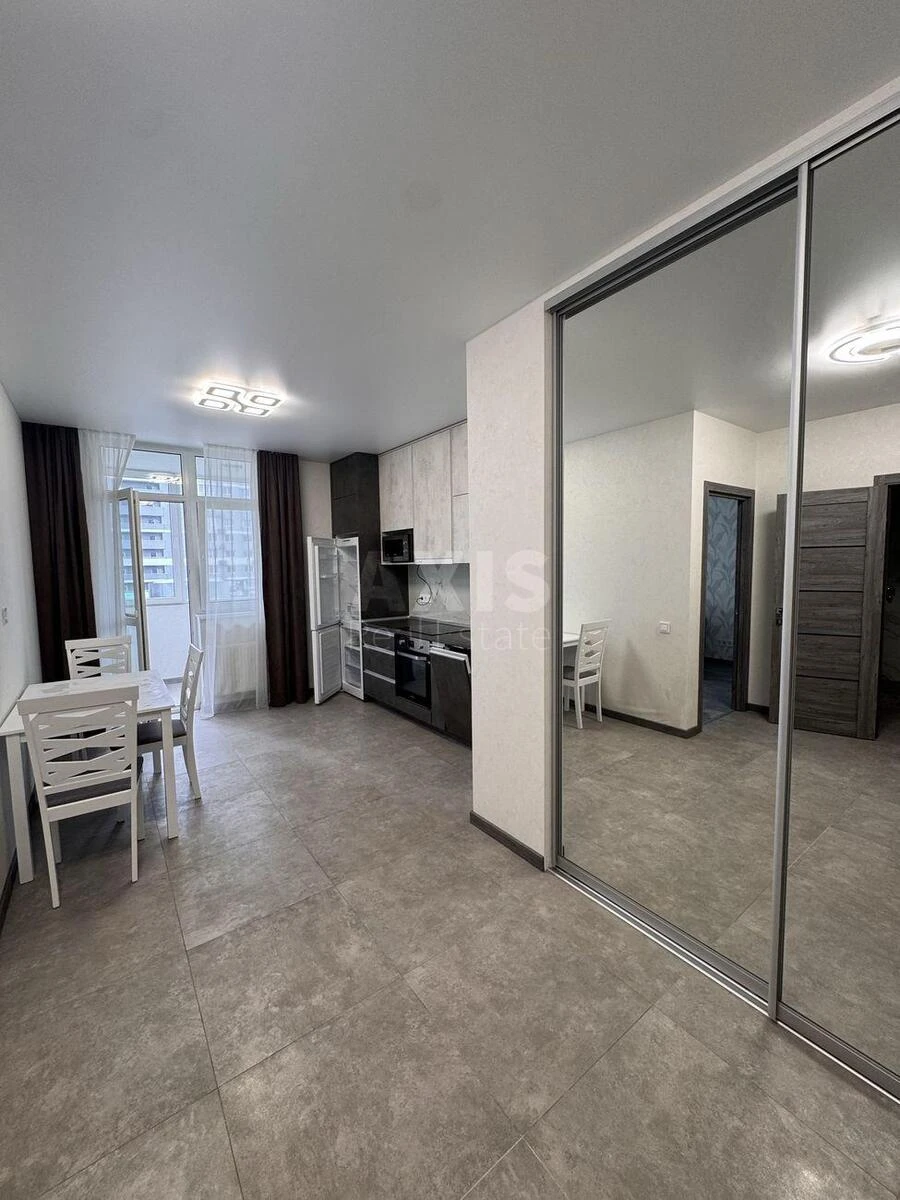 1k apartment vul. Revuc'kogo 40Б687821
