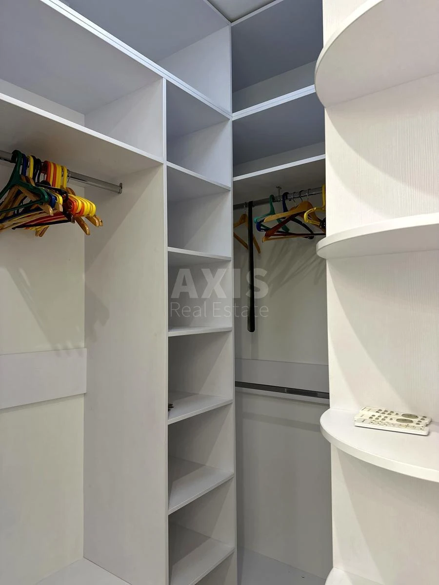 3k apartment uzv. Klovs'kyj 7701923