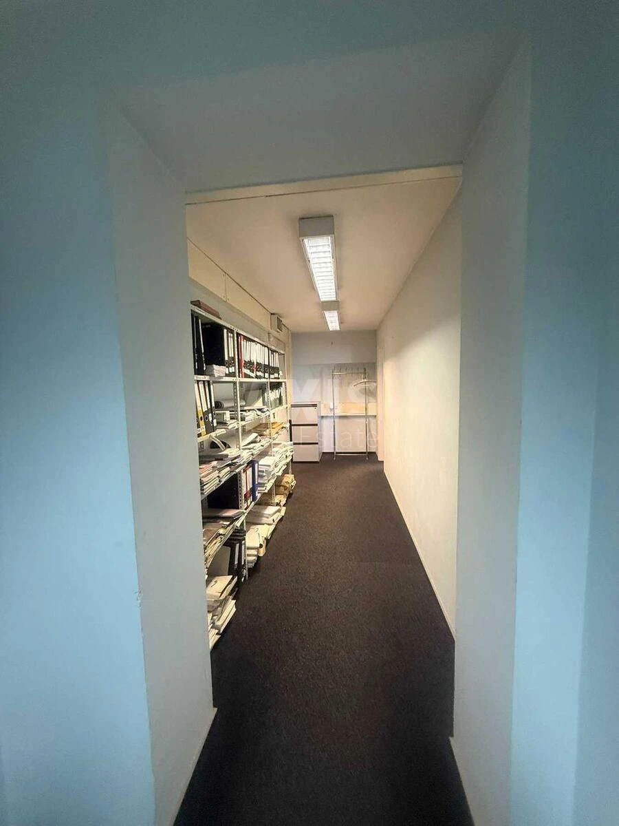 Офис ул. Новаторов 9А, 233м27168314