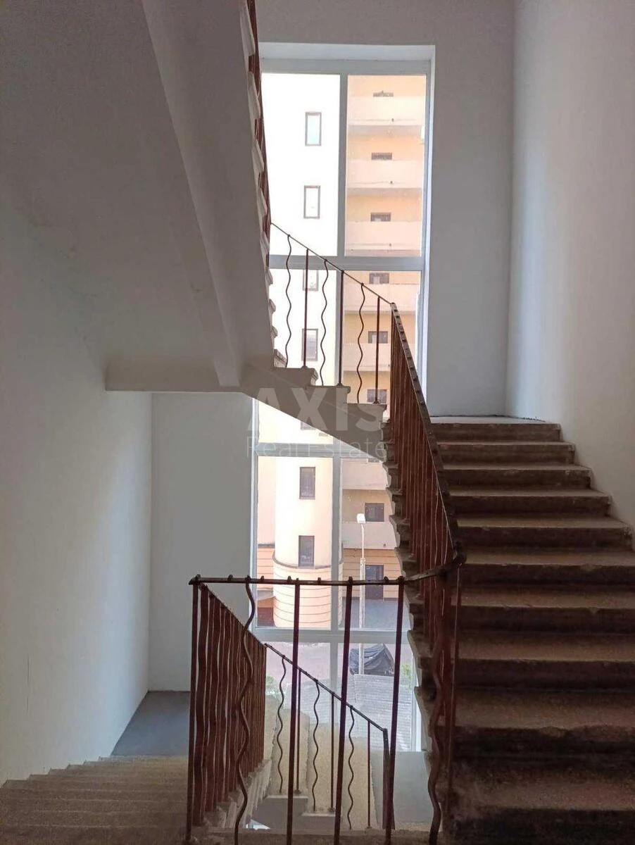 Trade object vul. Dmytrivs'ka 71, 4200m2700481