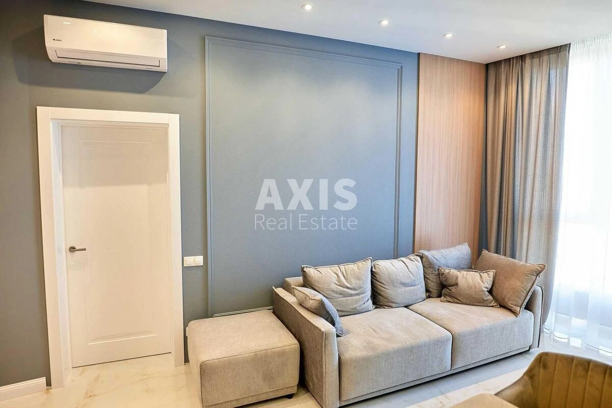 2k apartment vul. Vasylya Tyutyunnyka 28A661153