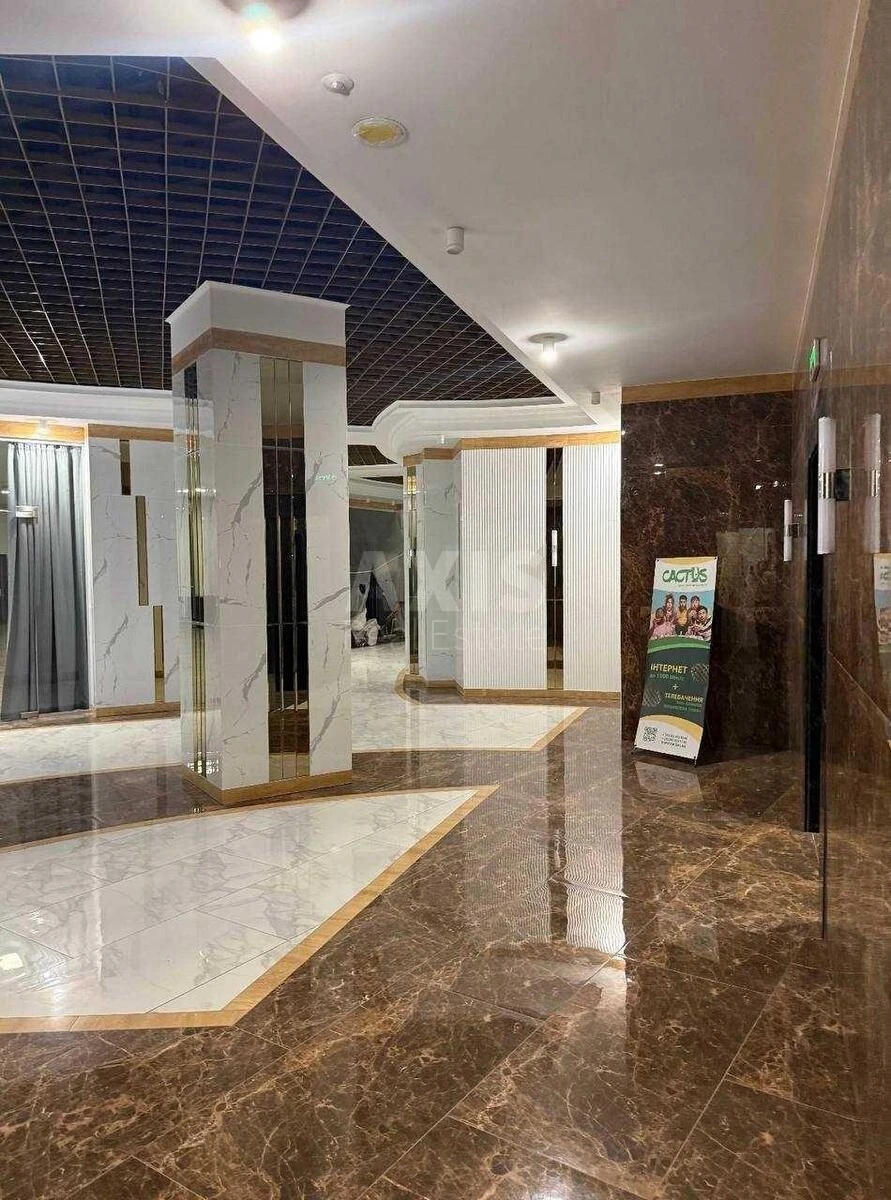 3k apartment vul. Glybochyc'ka 73656372