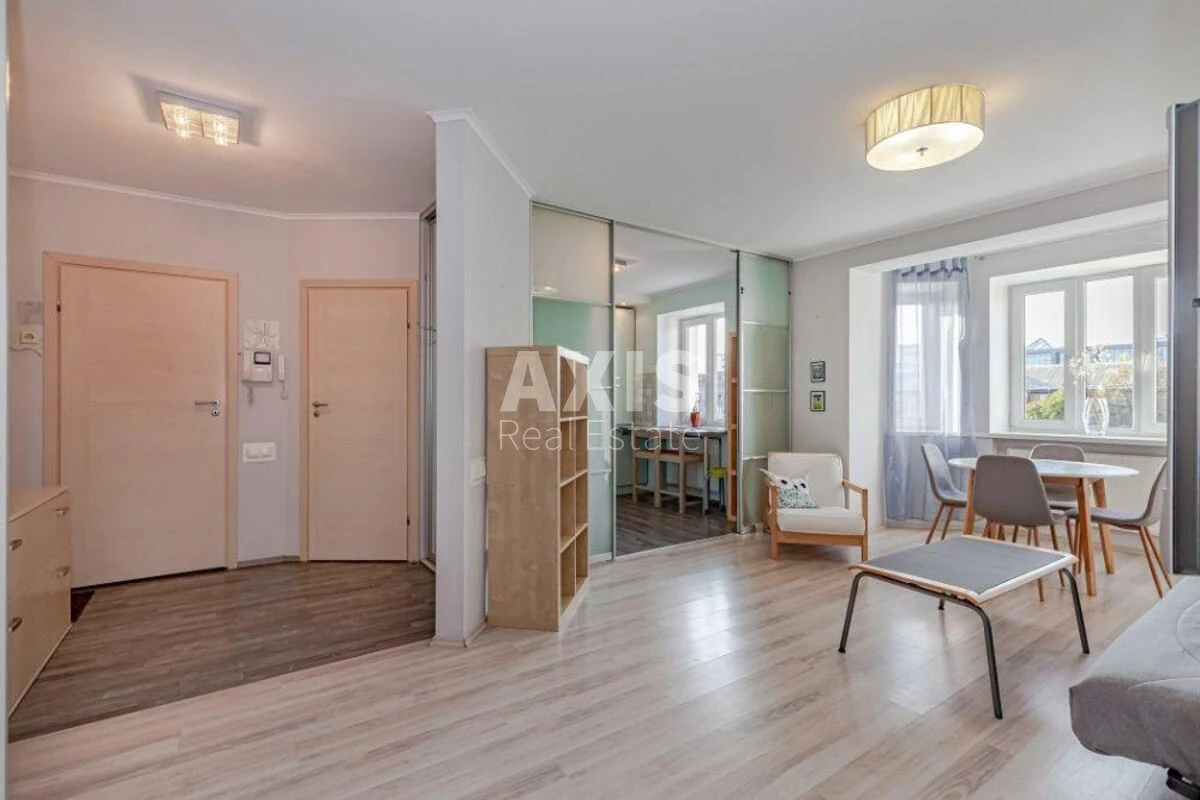 3k apartment vul. Jurkivs'ka 28619375