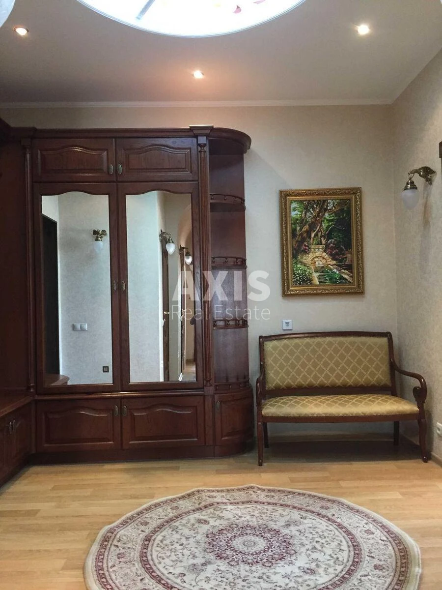 3k apartment vul. Jevgena Konoval'cja 32Б5140210