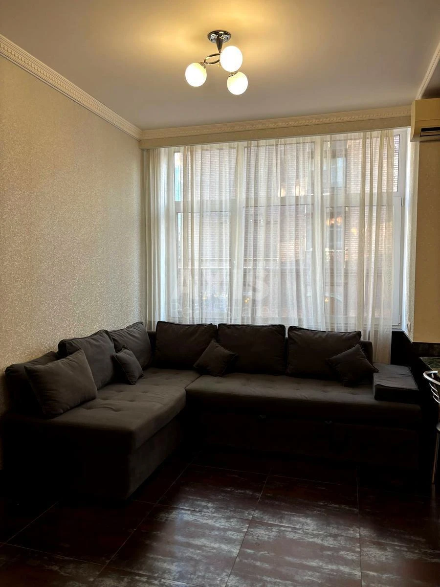 3k apartment vul. Antonovycha 72679971