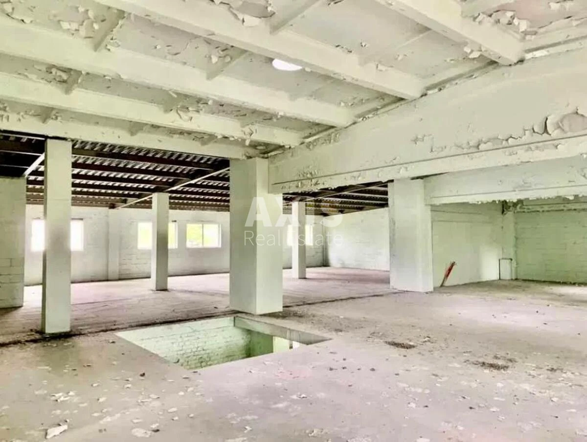 Объект торговли ул. Евгена Маланюка Сто двенадцать А, 1700м2614363