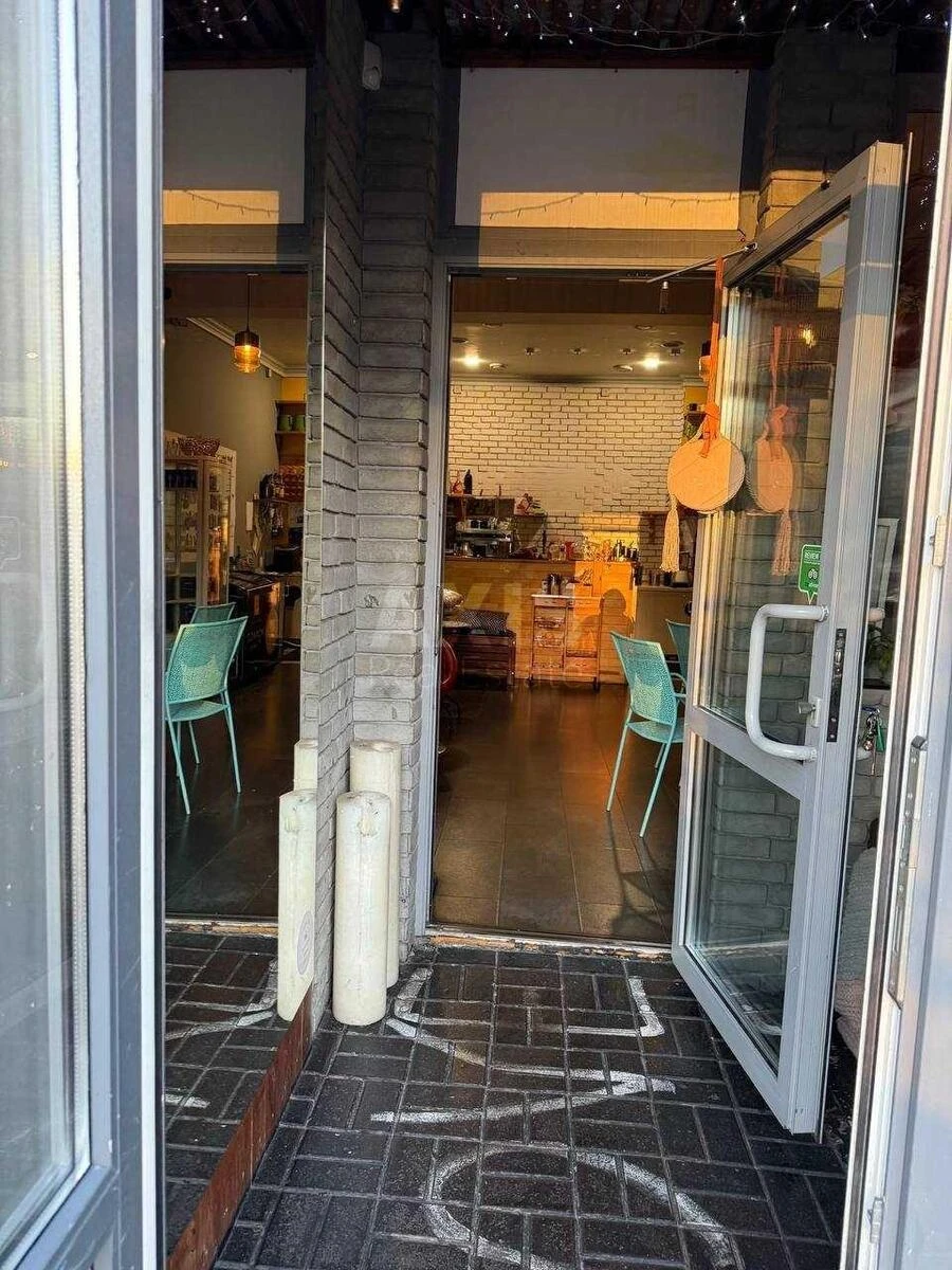 Объект торговли ул. Елены Пчилки 2А, 88м2661522