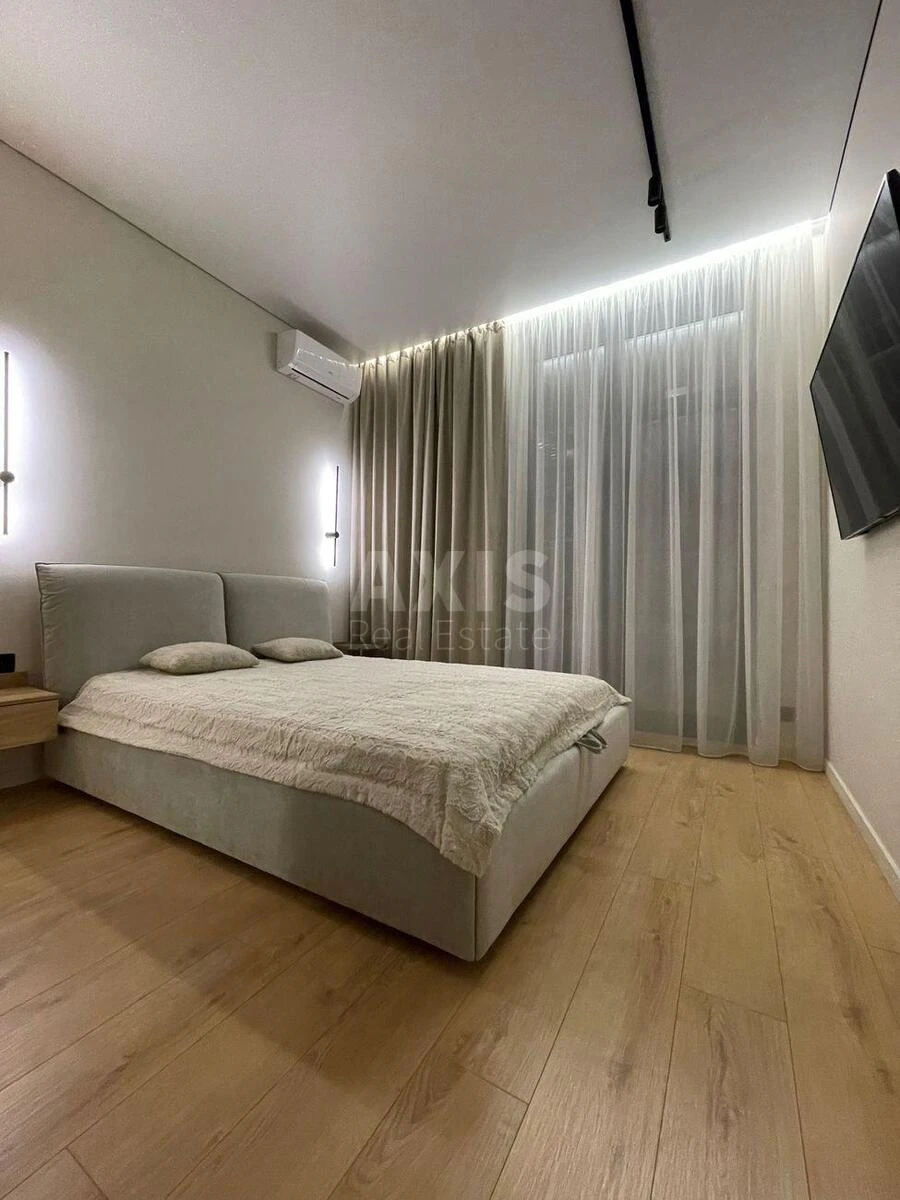 1k apartment vul. Gareta Dzhonsa 8708417