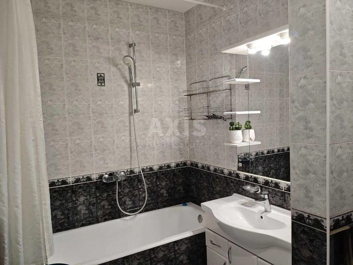 3k apartment vul. Gonchara Olesja 86А7136616