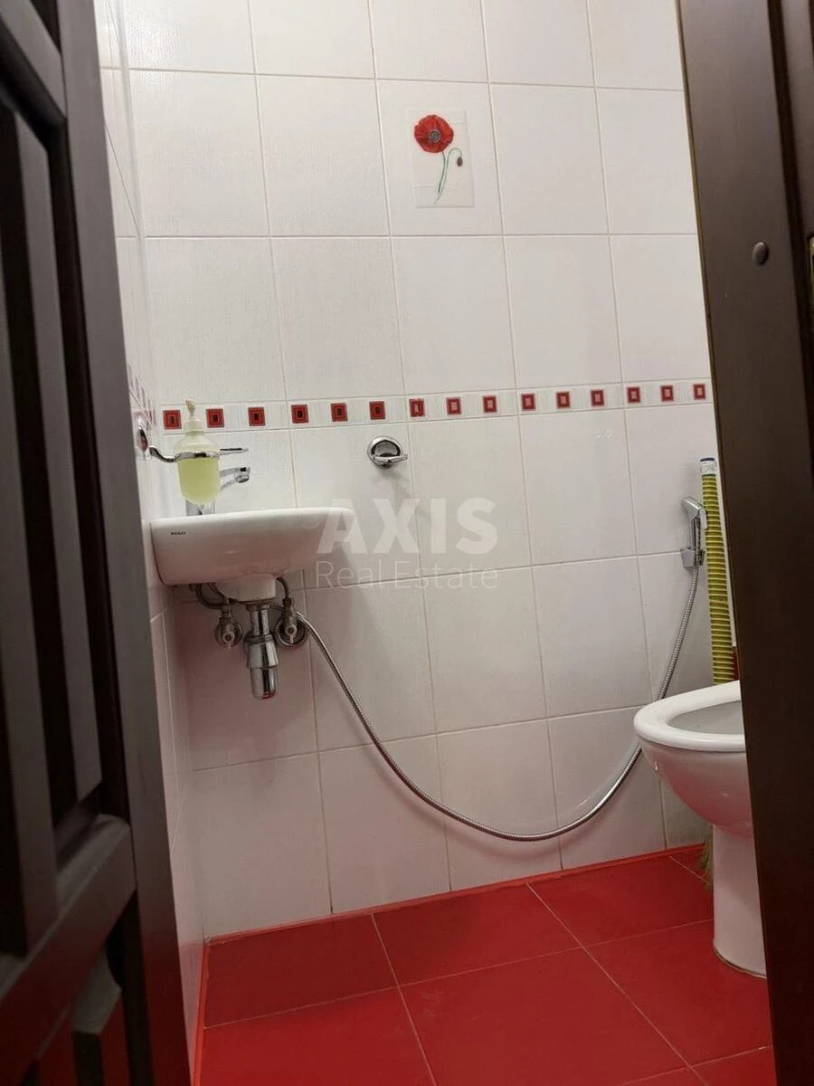 3k apartment vul. Kyrylivs'ka 109/1В683407