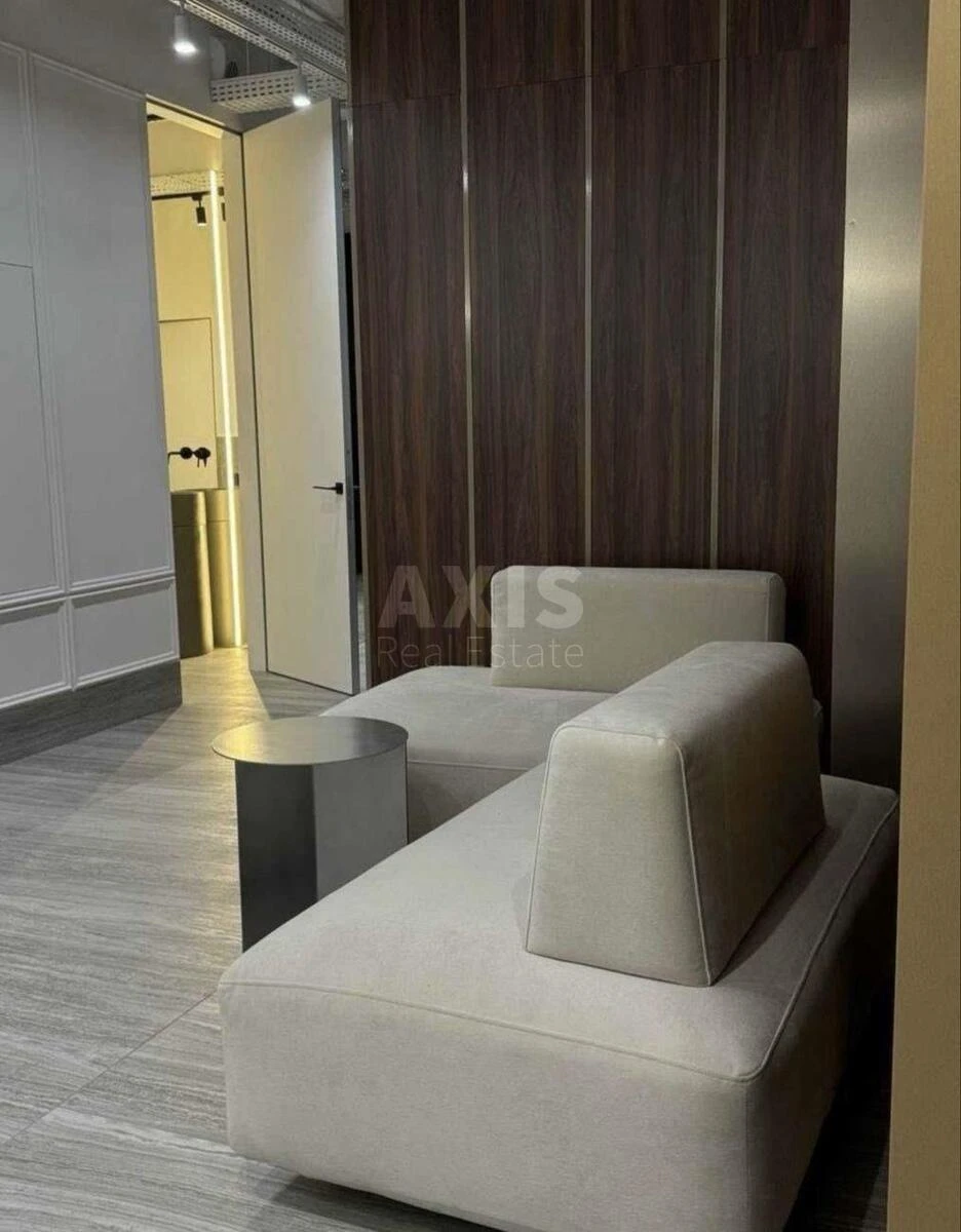 Office vul. Bul'varno-Kudrjavs'ka 17, 208m2647770