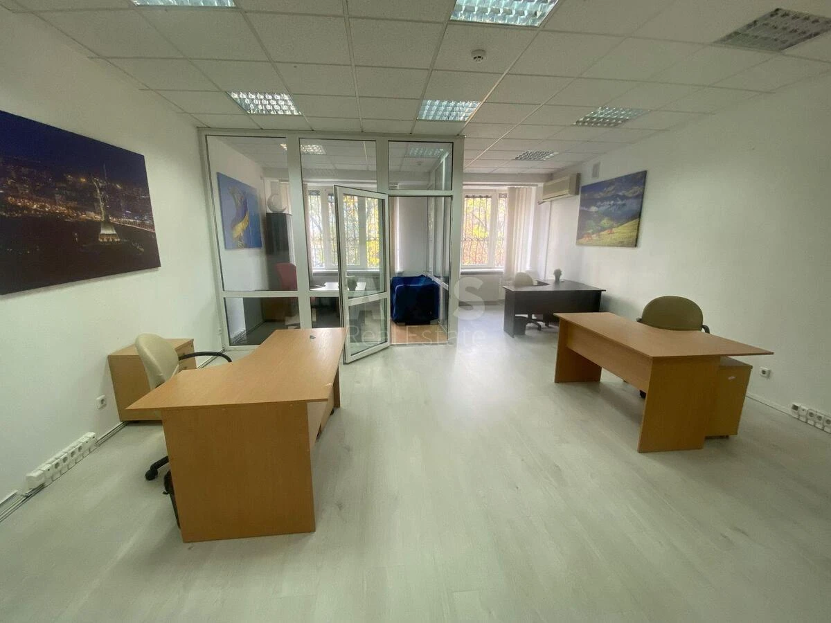 Office bul. Darnyc'kyj 5, 45m2648794