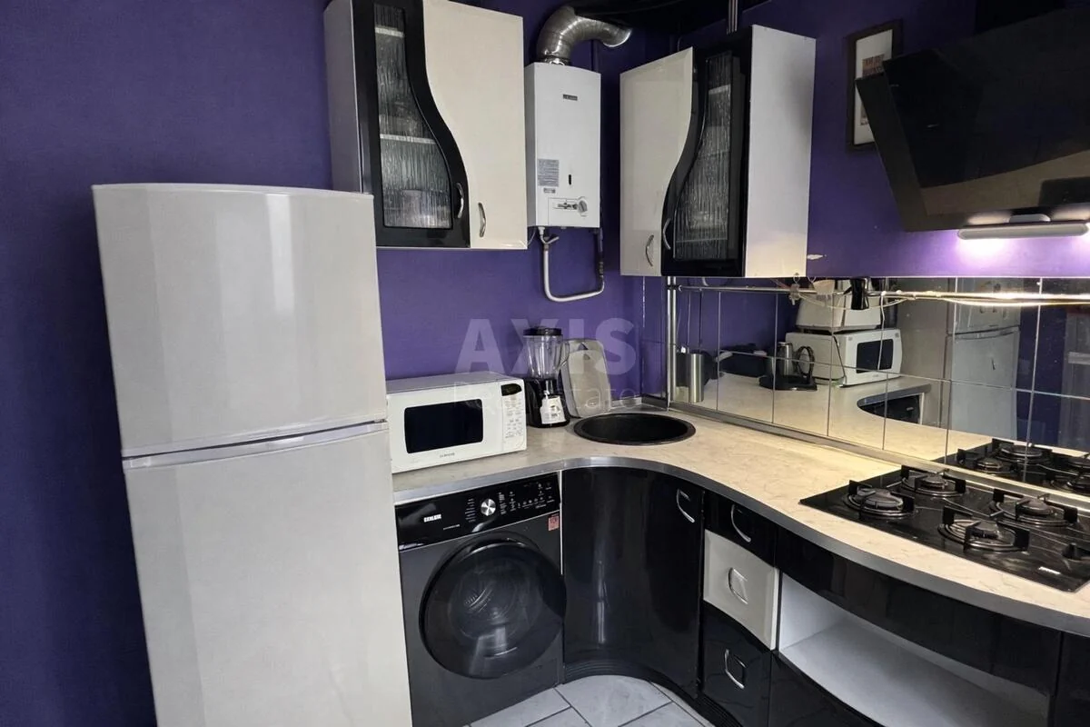 3k apartment pr-t Berestejskij 75/2