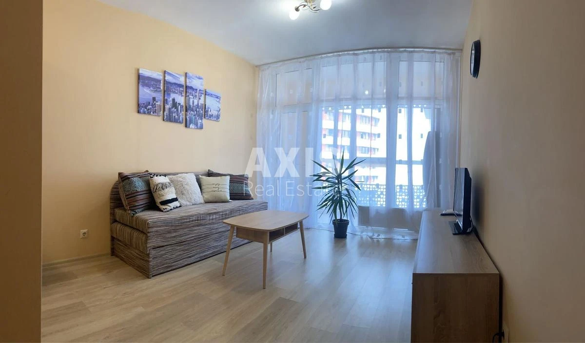 2k apartment vul. Lypkivs'kogo Vasylja Mytropolyta Sixteen A443724