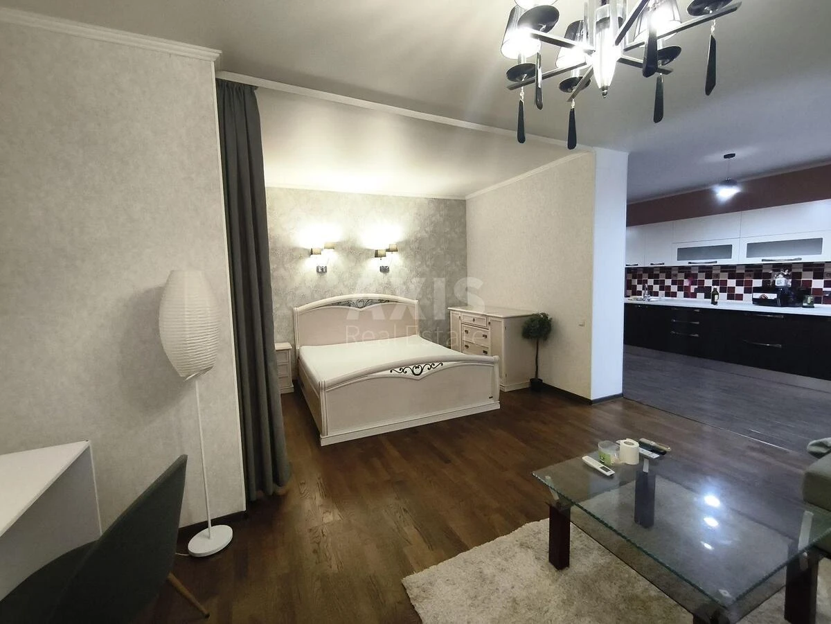 1k apartment vul. Lobanovs'kogo 4Б687943