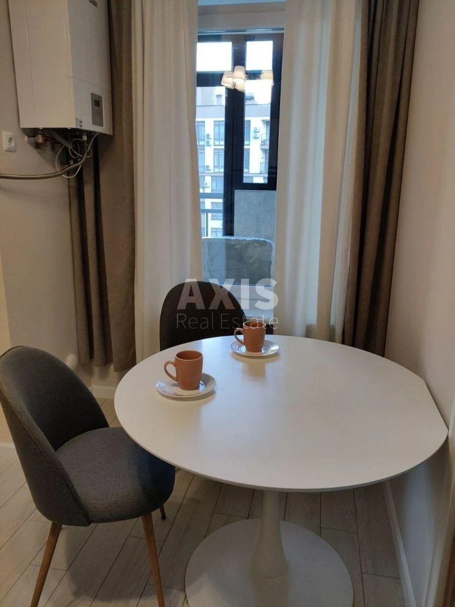 1k apartment vul. Glybochyc'ka 13570811