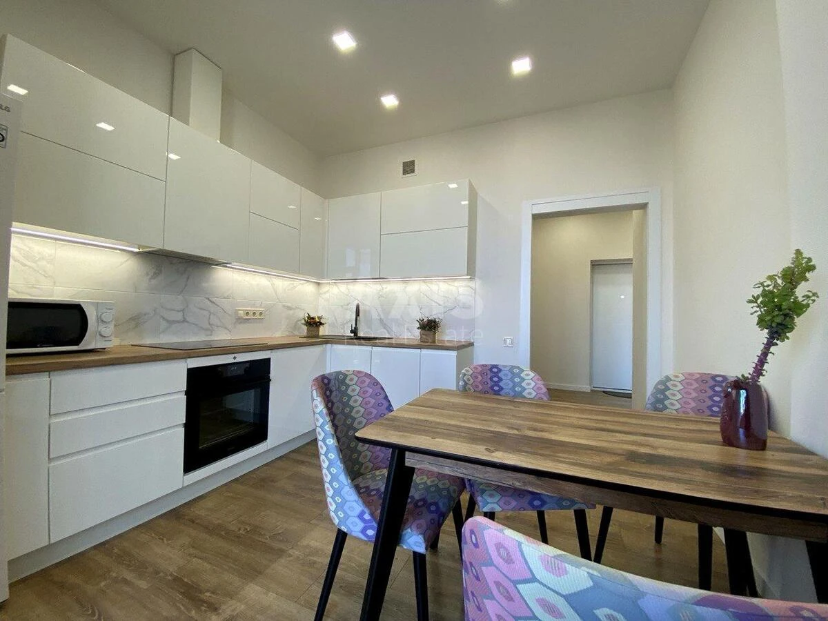 1k apartment vul. Bul'varno-Kudrjavs'ka 15А668513