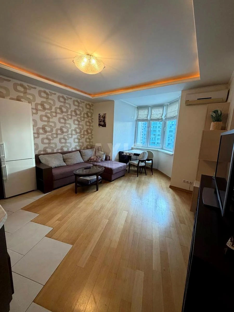 2k apartment vul. Urlivs'ka 21А686282