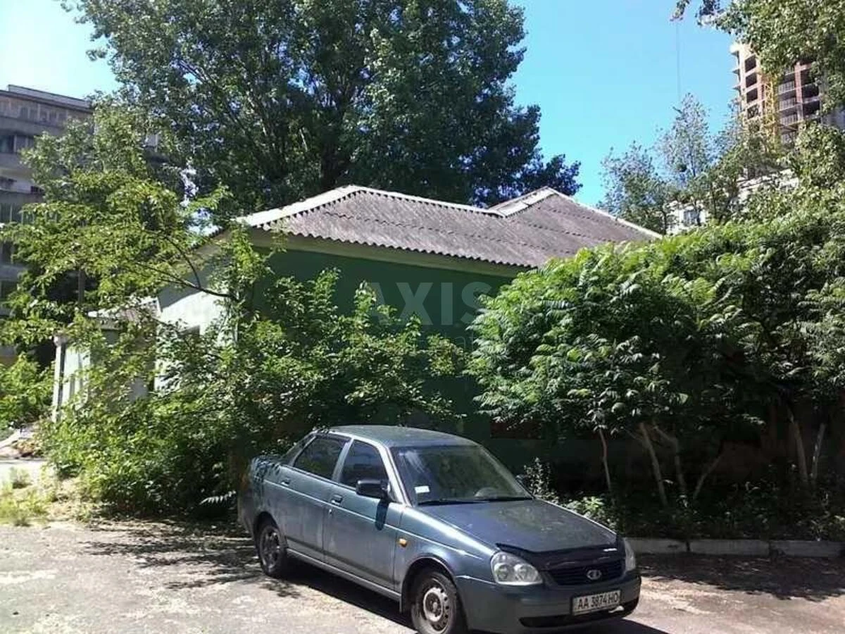 Объект торговли ул. Ушакова Николая 16, 636м2686538