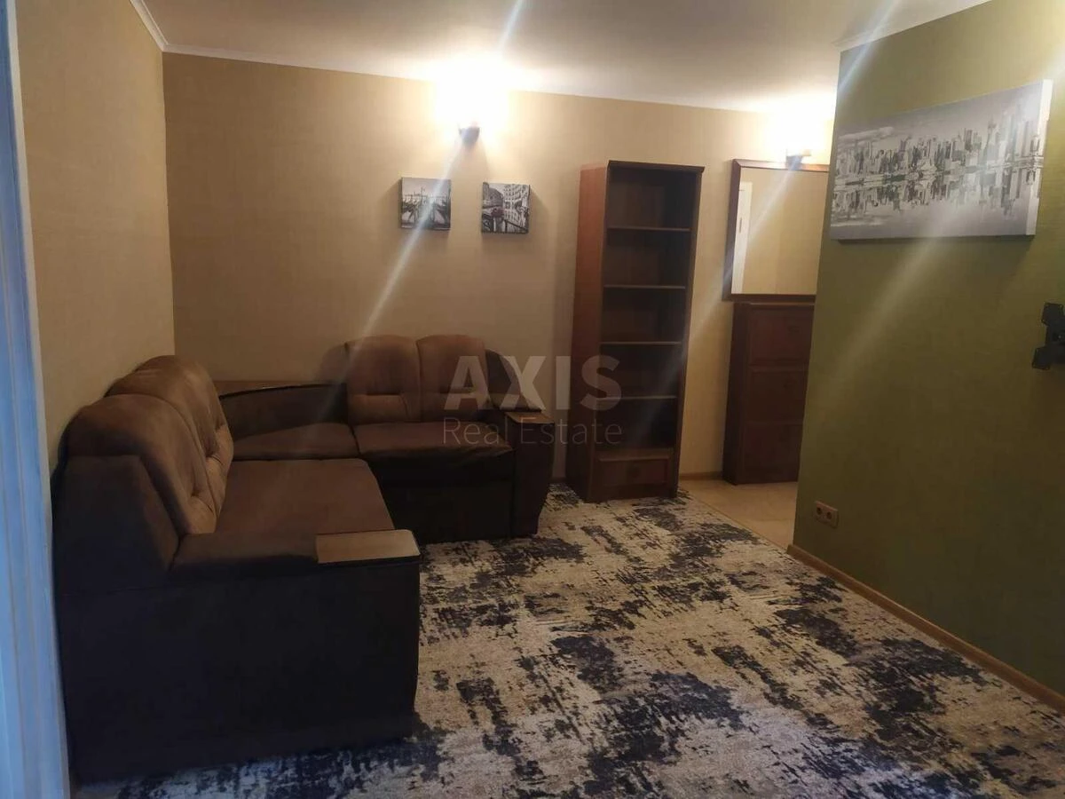 2к квартира пр-т Берестейский 106А670325