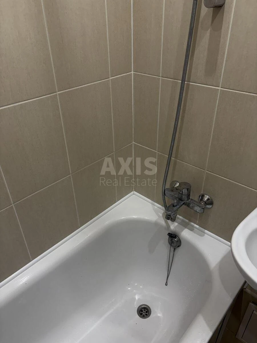 3k apartment vul. Chornobyl's'ka 11670417