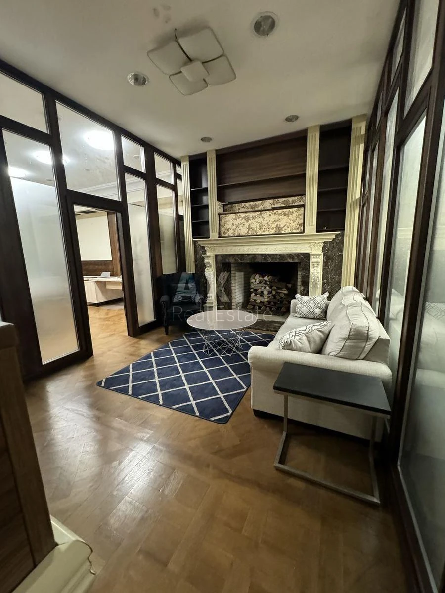 Office vul. Zhyljans'ka 72А, 140m238785