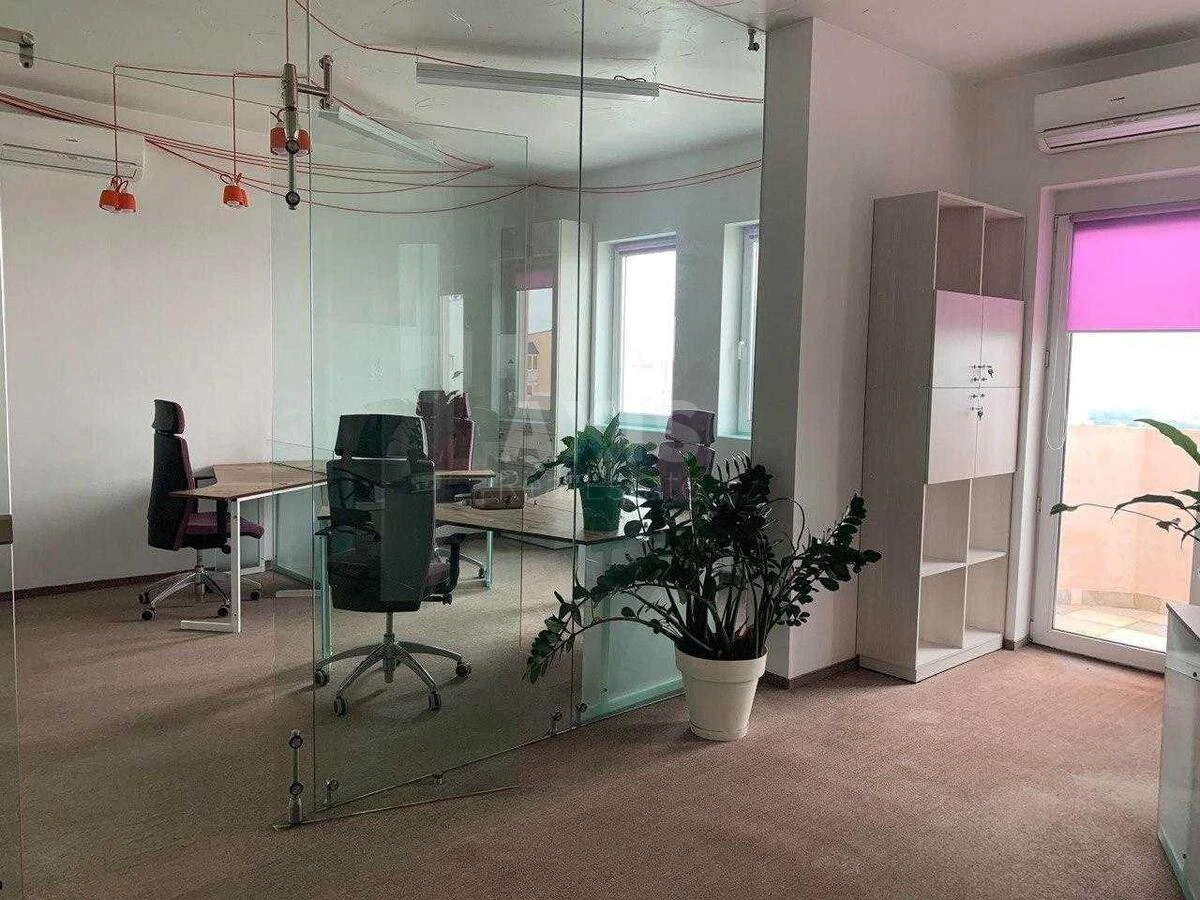 Office vul. Chavdar Jelyzavety 7, 175m267574