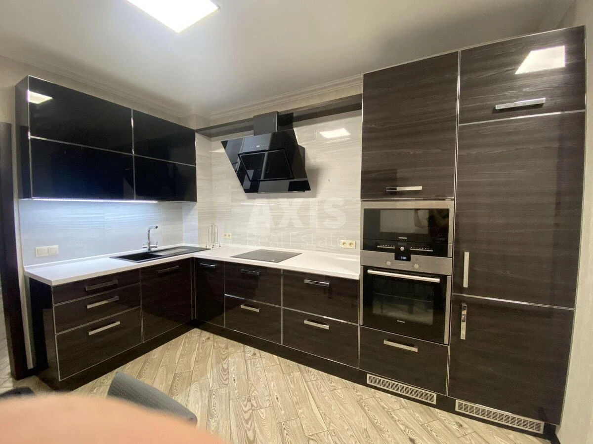 2к квартира ул. Ревуцкого 764317