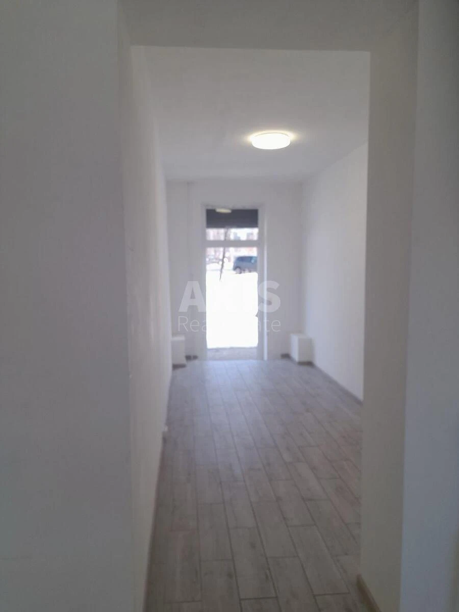 Объект торговли шоссе Харьковское 18, 47м2656632