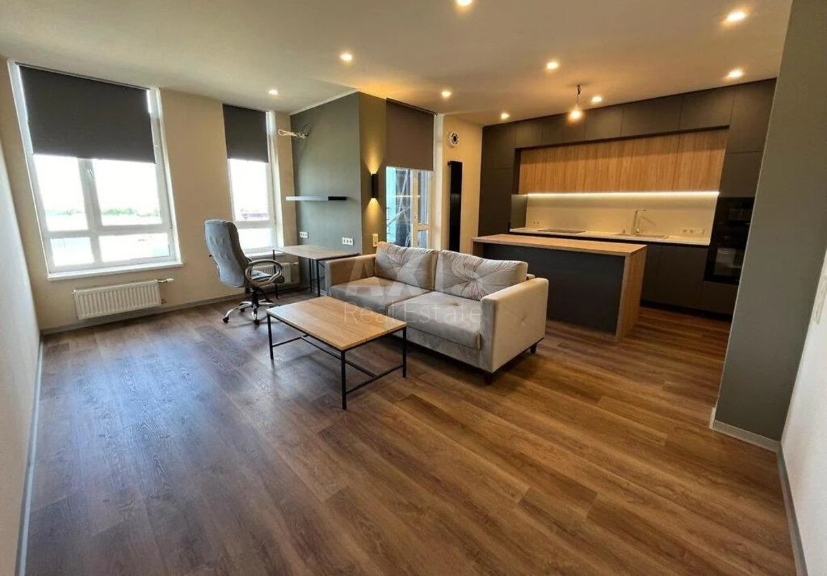 2k apartment bul. Ryl's'kogo Tadeja 138424