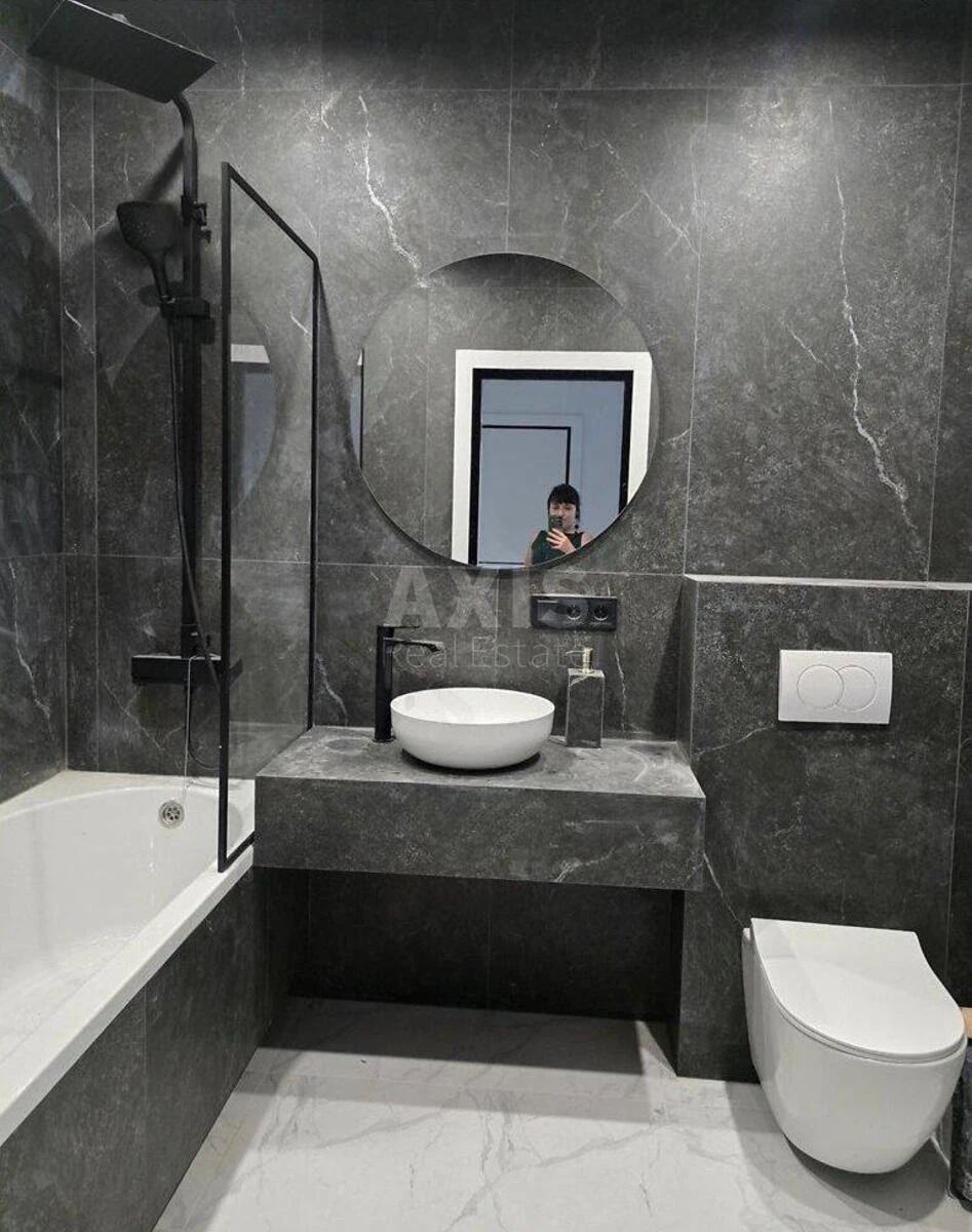 1k apartment nab. Dniprovs'ka 15Ж599922