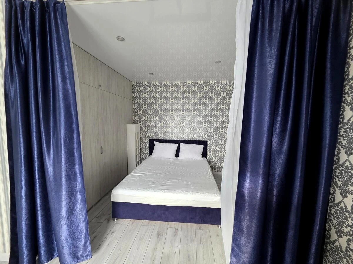 1k apartment vul. Vyshnjakivs'ka 4642253