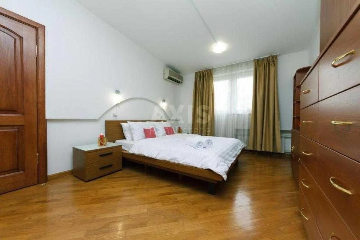 4k apartment vul. Evgena Chykalenko 19674620