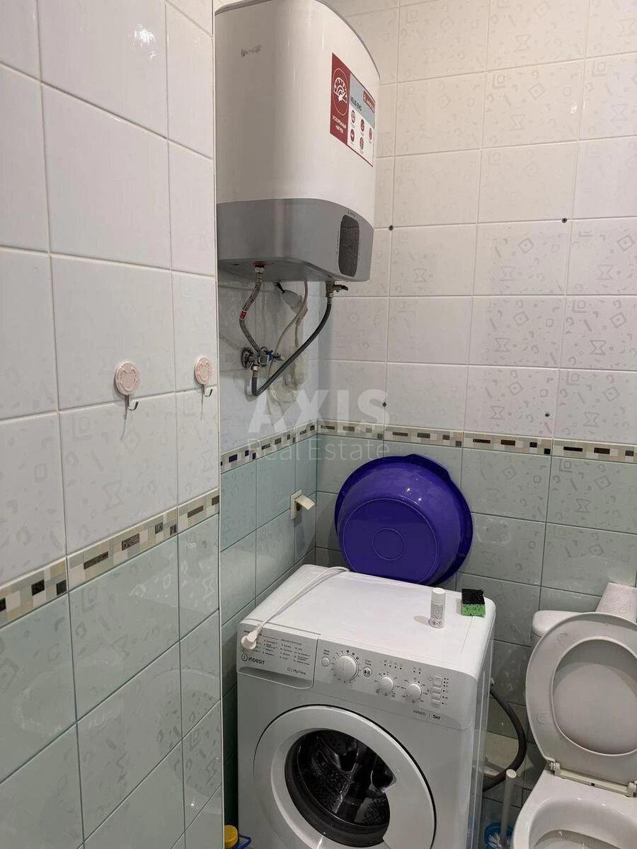 2к квартира ул. Дмитриевская 69709565