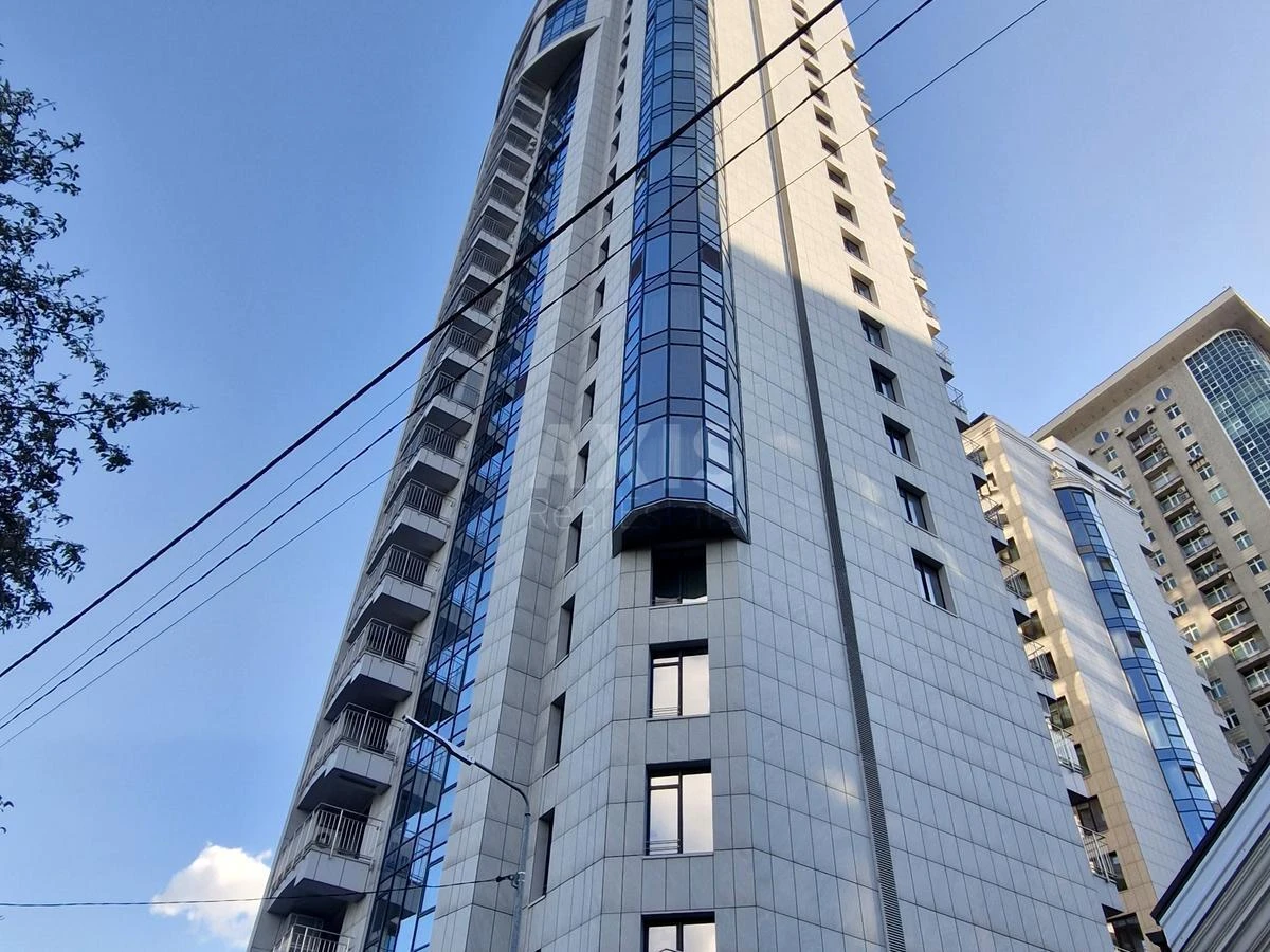 Office vul. Buslivs'ka 12, 300m26925817