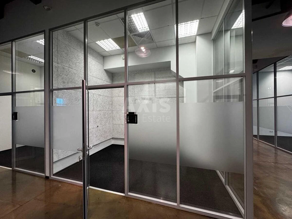 Office prov. Ohtyrs'kyj 7, 1325m26843311