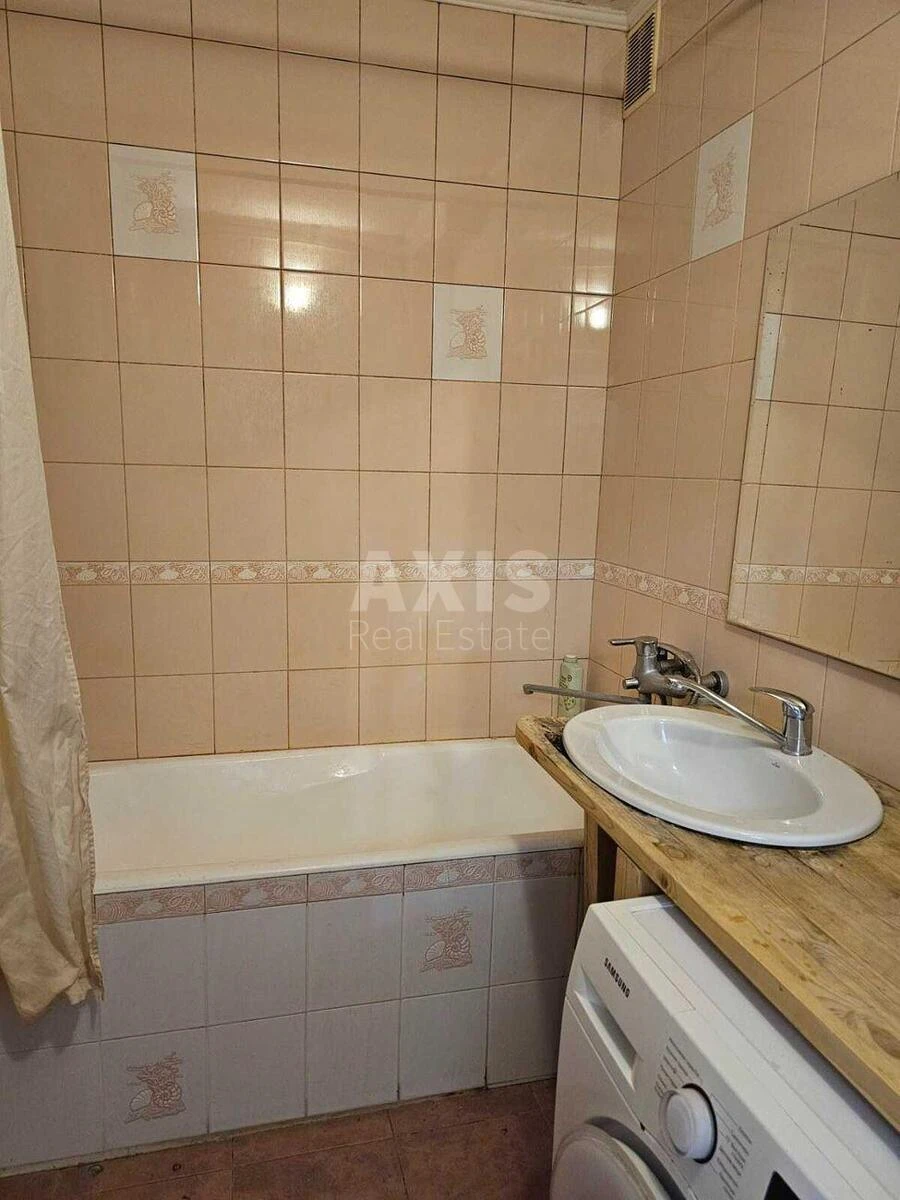 3k apartment vul. Ronalda Reyhana 30А623879