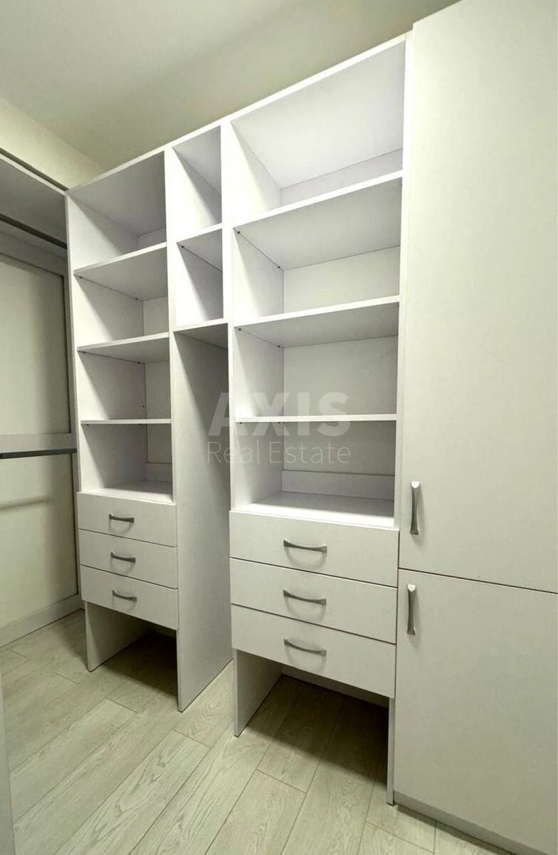 2k apartment vul. Vasylya Tyutyunnyka 37/17108611
