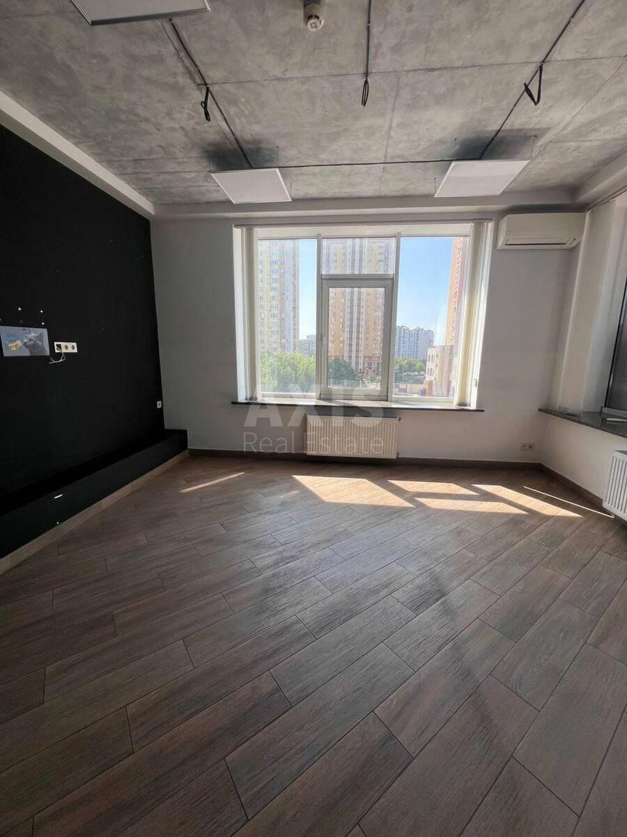 Office pr-t Lobanovs'kogo 6А, 165m2697331