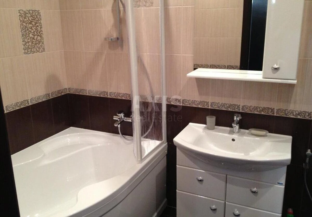 1k apartment pr-t Lobanovs'kogo 150666138